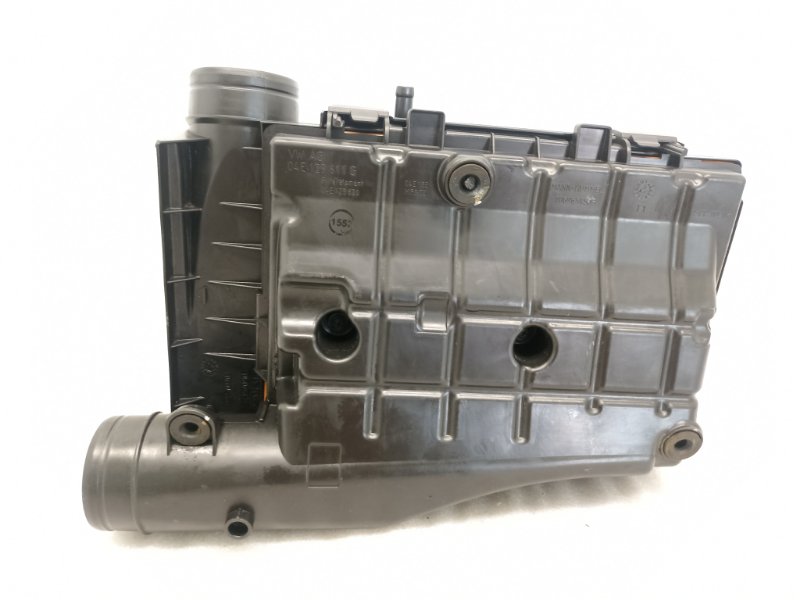 Корпус воздушного фильтра A3 2014 8V 1.4 CZCA