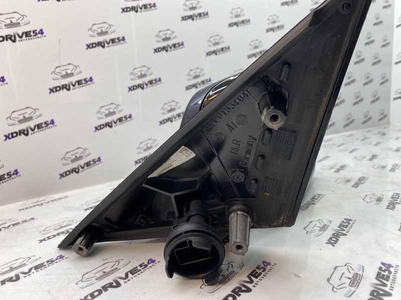 Зеркало заднего вида боковое правое BMW 520i F10 N20B20