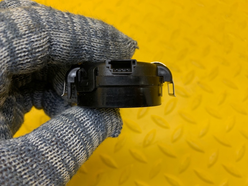 Датчик дождя VAZ LADA Xray 21179 2016 (б/у)