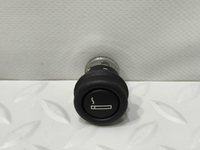 Прикуриватель BMW X5 F15 N57D30C 2017 перед. (б/у)