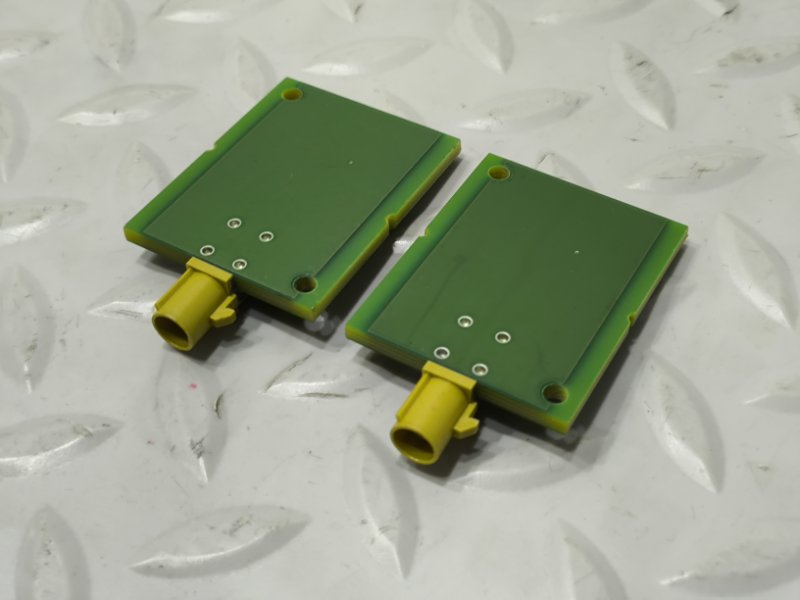 Антенна передняя GLE 2022 W167 / V167 654920
