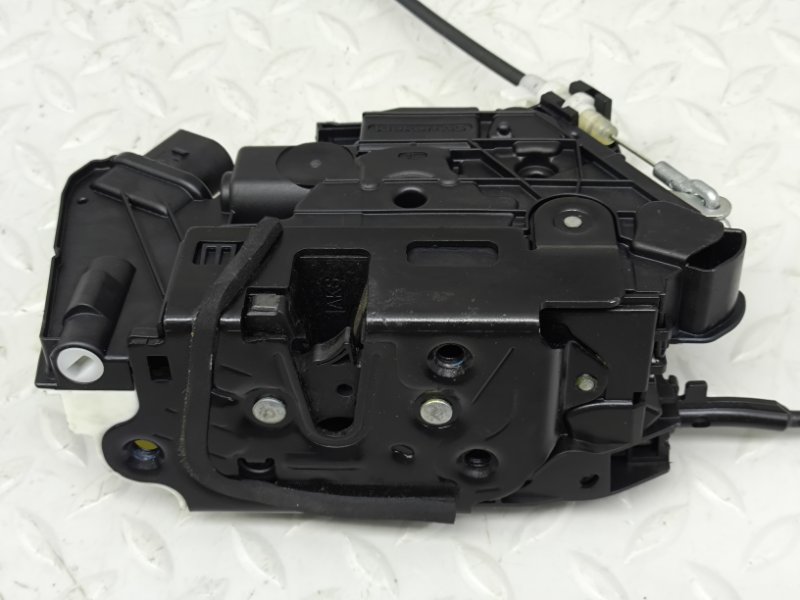 Замок двери Skoda Superb 3T4 CDAB 2014 перед. лев. (б/у)