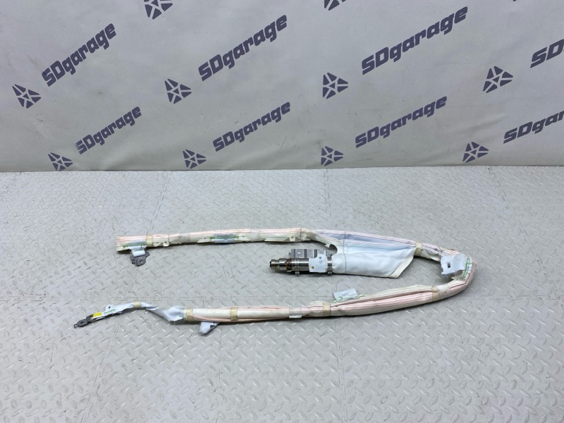 Шторка безопасности Lexus UX 250H 200/250H 2000CC 16-VALVE DOHC 2020 прав. (б/у)