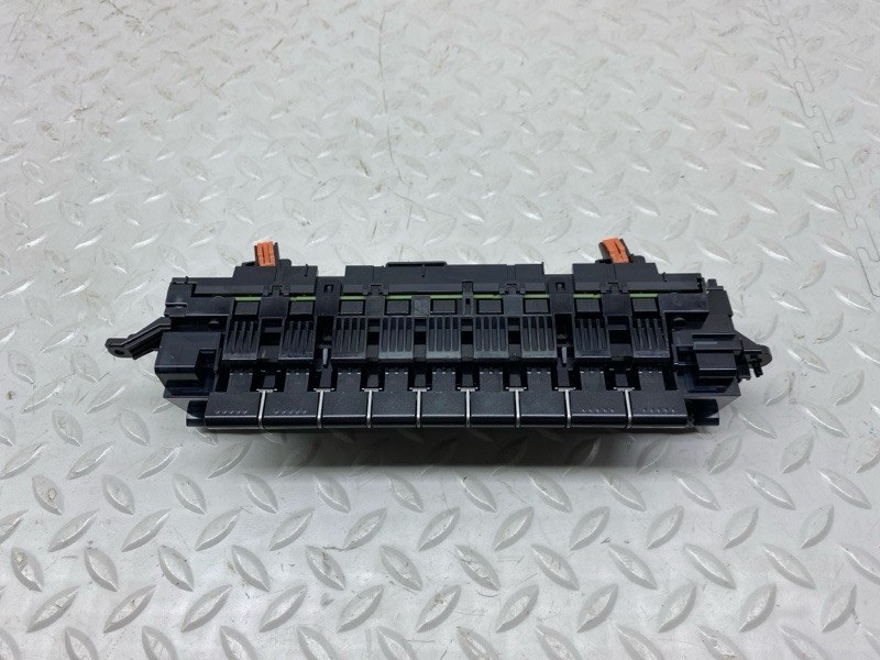 Блок управления климат-контролем Lexus UX 250H 200/250H 2000CC 16-VALVE DOHC 2020 (б/у)