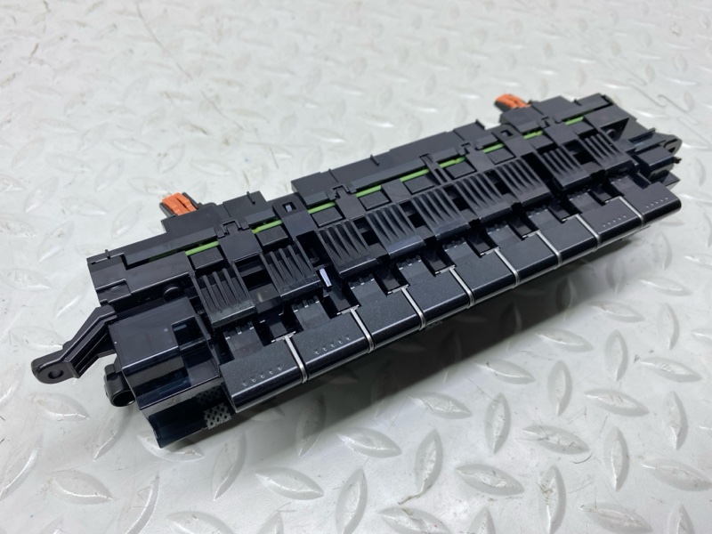 Блок управления климат-контролем Lexus UX 250H 200/250H 2000CC 16-VALVE DOHC 2020 (б/у)