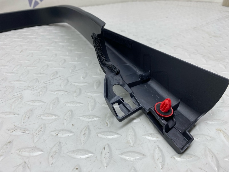 Накладка двери Lexus UX 250H 200/250H 2000CC 16-VALVE DOHC 2020 перед. лев. (б/у) Накладка двери Lexus UX 250H 200/250H 2000CC 16-VALVE DOHC 2020 перед. лев. (б/у)