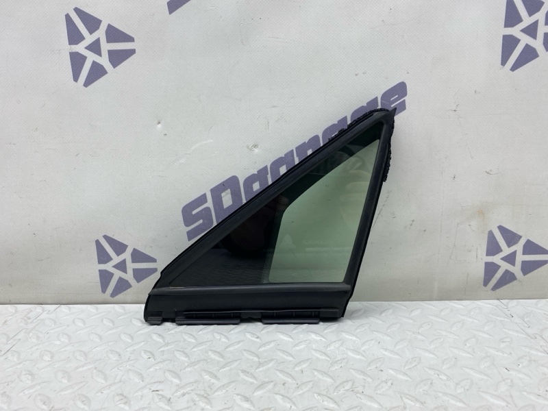 Форточка двери Lexus UX 250H 200/250H 2000CC 16-VALVE DOHC 2020 перед. лев. (б/у)