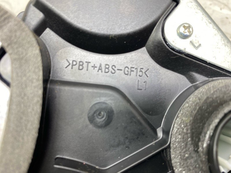 Замок двери Lexus UX 250H 200/250H 2000CC 16-VALVE DOHC 2020 перед. лев. (б/у)