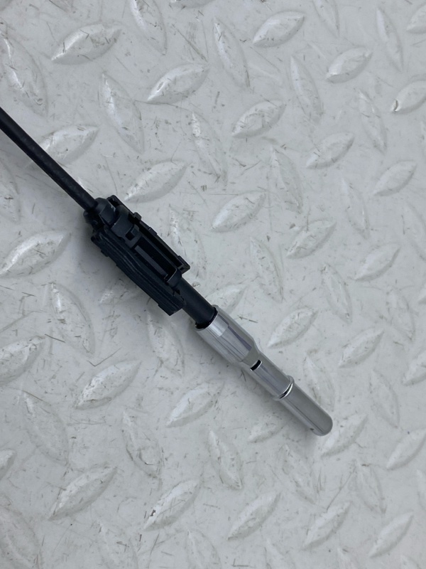 Замок двери Lexus UX 250H 200/250H 2000CC 16-VALVE DOHC 2020 перед. лев. (б/у)