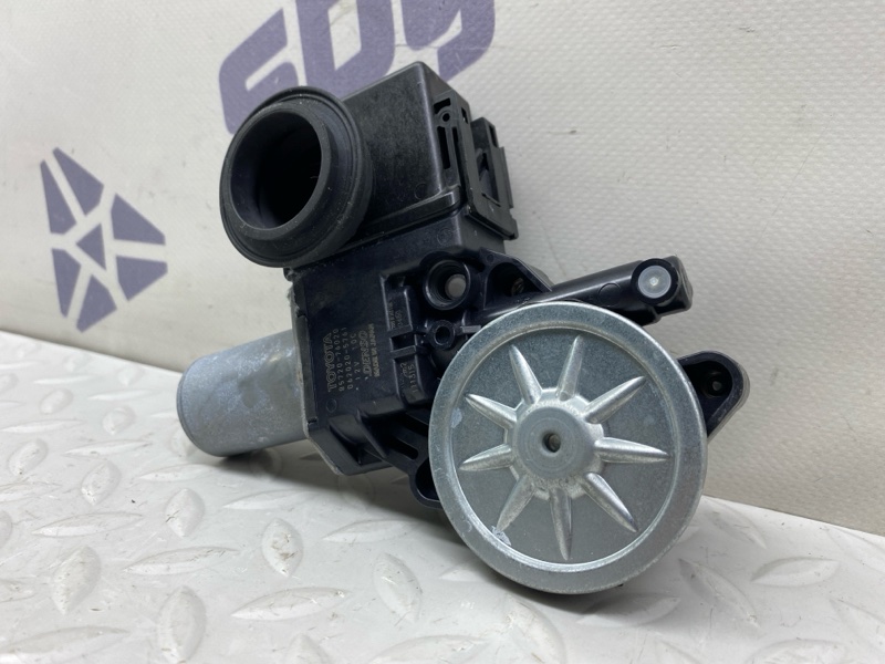 Моторчик стеклоподъемника Lexus UX 250H 200/250H 2000CC 16-VALVE DOHC 2020 перед. лев. (б/у) Моторчик стеклоподъемника Lexus UX 250H 200/250H 2000CC 16-VALVE DOHC 2020 перед. лев. (б/у)