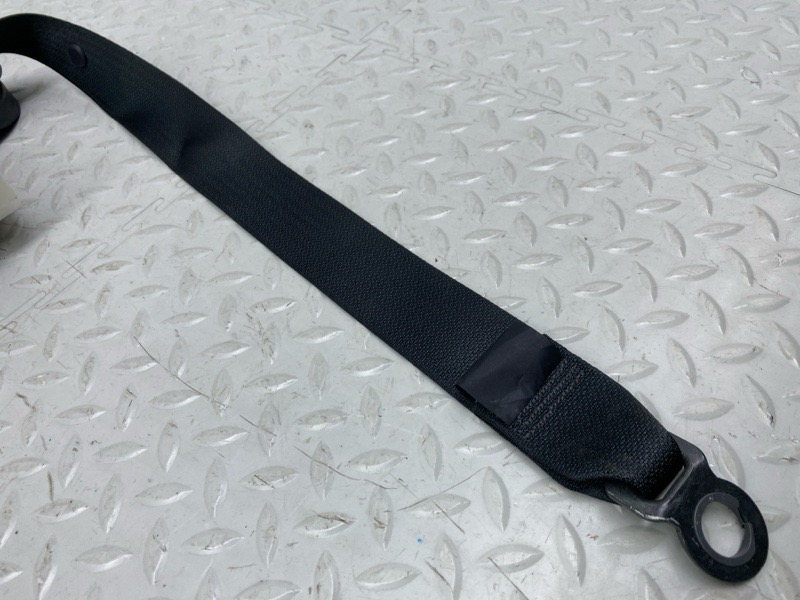 Ремень безопасности Lexus UX 250H 200/250H 2000CC 16-VALVE DOHC 2020 перед. лев. (б/у)