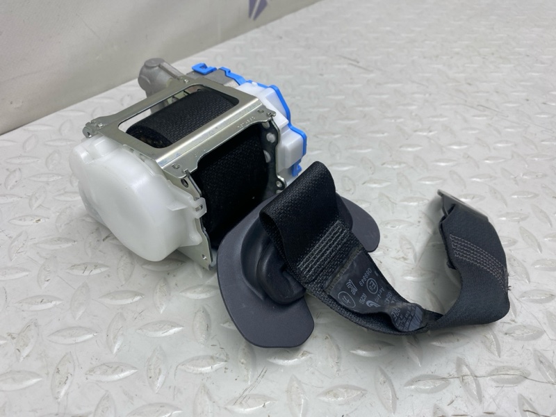 Ремень безопасности Lexus UX 250H 200/250H 2000CC 16-VALVE DOHC 2020 задн. лев. (б/у)