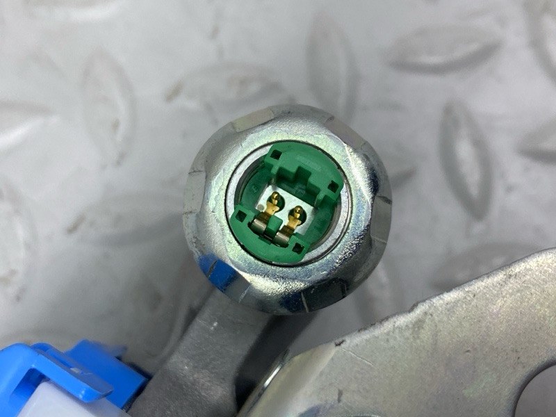 Ремень безопасности Lexus UX 250H 200/250H 2000CC 16-VALVE DOHC 2020 задн. лев. (б/у)