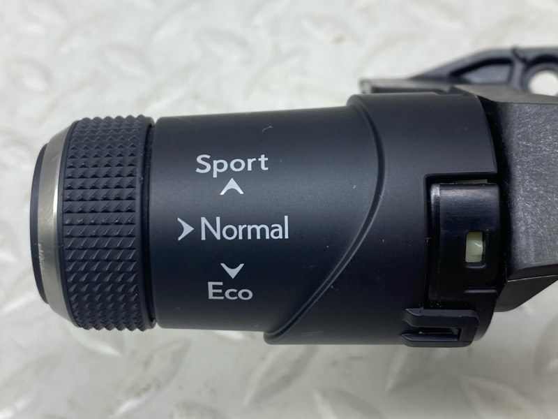 Подрулевой переключатель Lexus UX 250H 200/250H 2000CC 16-VALVE DOHC 2020 (б/у) Подрулевой переключатель Lexus UX 250H 200/250H 2000CC 16-VALVE DOHC 2020 (б/у)