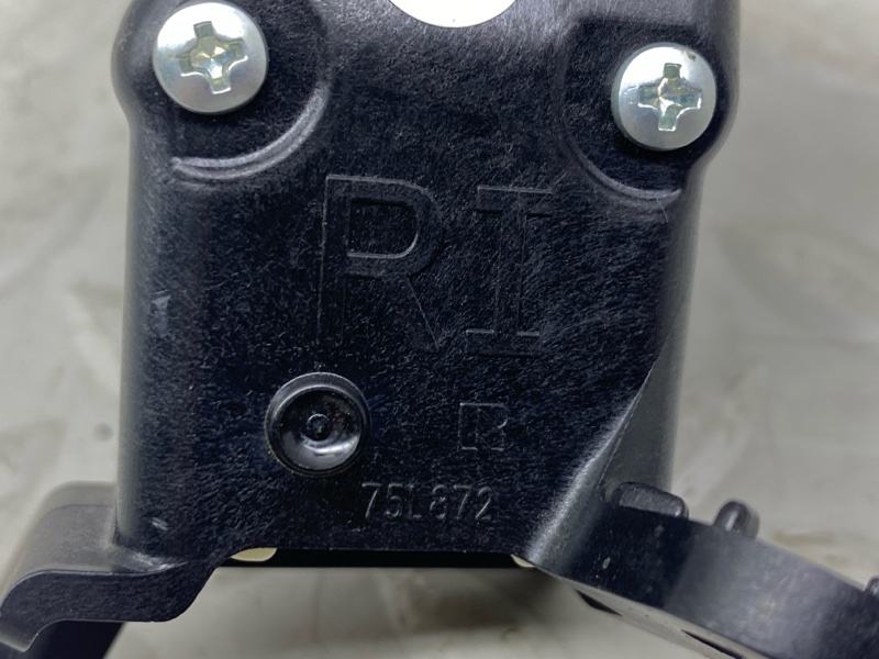 Подрулевой переключатель Lexus UX 250H 200/250H 2000CC 16-VALVE DOHC 2020 (б/у) Подрулевой переключатель Lexus UX 250H 200/250H 2000CC 16-VALVE DOHC 2020 (б/у)