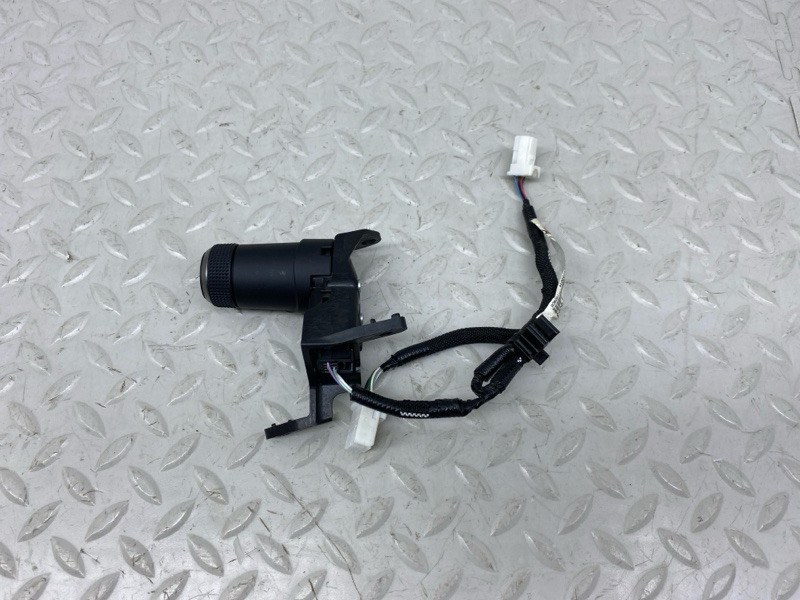 Подрулевой переключатель Lexus UX 250H 200/250H 2000CC 16-VALVE DOHC 2020 (б/у)