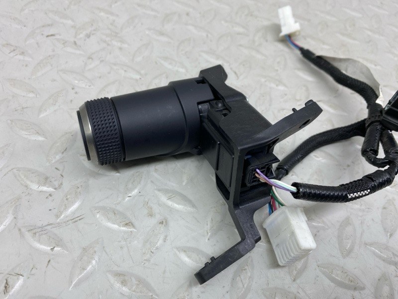 Подрулевой переключатель Lexus UX 250H 200/250H 2000CC 16-VALVE DOHC 2020 (б/у)