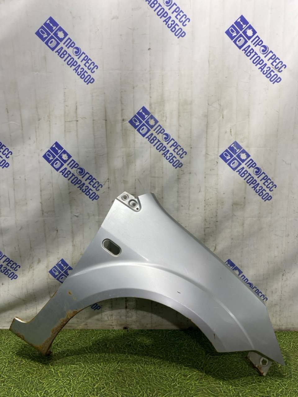Крыло переднее правое Ford Fiesta 2007 Хэтчбек 1.4 FXJA БУ