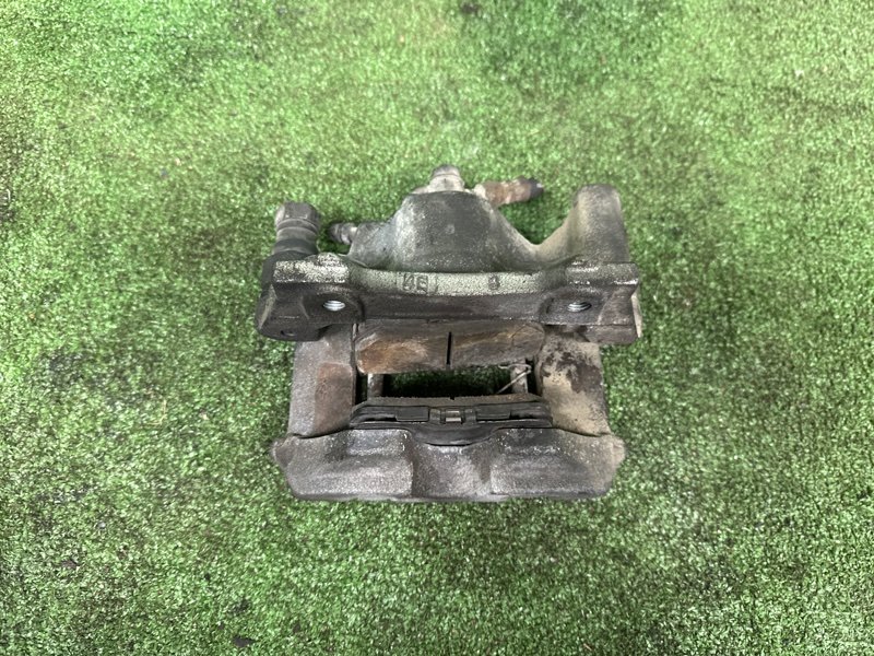 Суппорт Lexus GS 2005 задн. прав. (б/у) Суппорт Lexus GS 2005 задн. прав. (б/у)