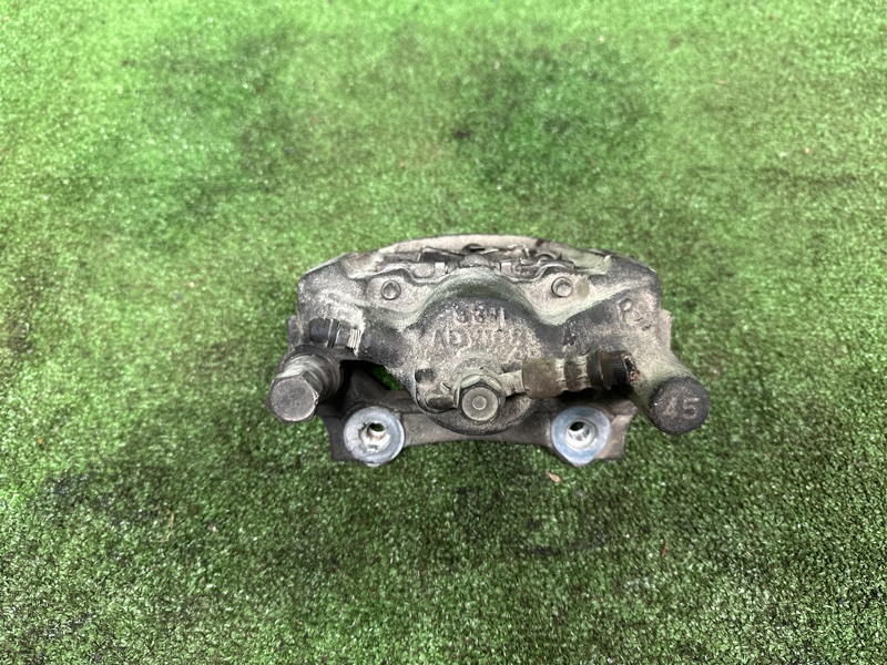 Суппорт Lexus GS 2005 задн. прав. (б/у) Суппорт Lexus GS 2005 задн. прав. (б/у)