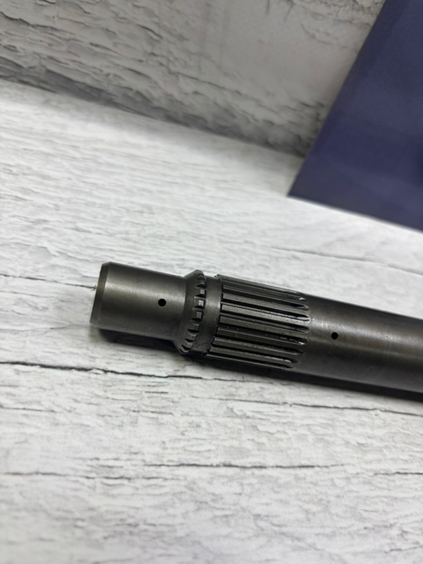 Вал MITSUBISHI RVR W4A32 2010 (б/у) Вал MITSUBISHI RVR W4A32 2010 (б/у)