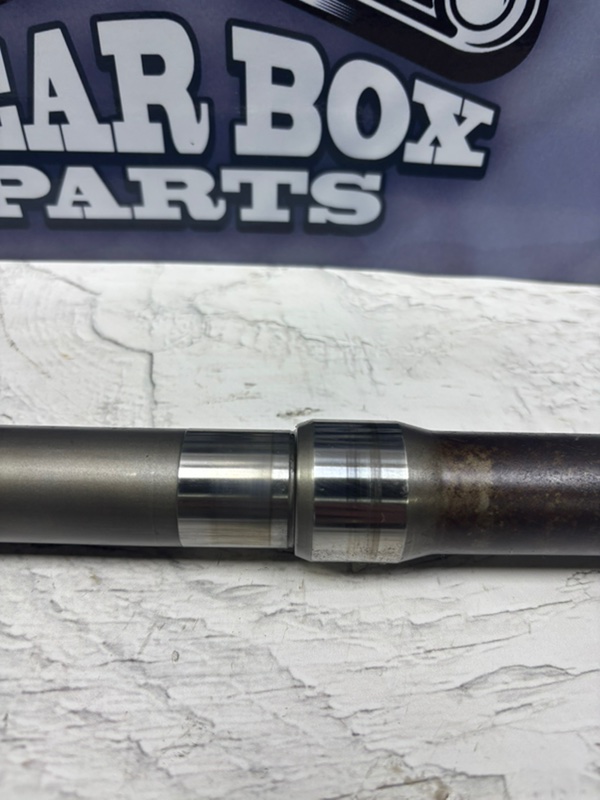 Вал MITSUBISHI RVR W4A32 2010 (б/у) Вал MITSUBISHI RVR W4A32 2010 (б/у)