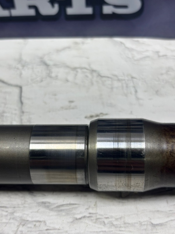 Вал MITSUBISHI RVR W4A32 2010 (б/у) Вал MITSUBISHI RVR W4A32 2010 (б/у)