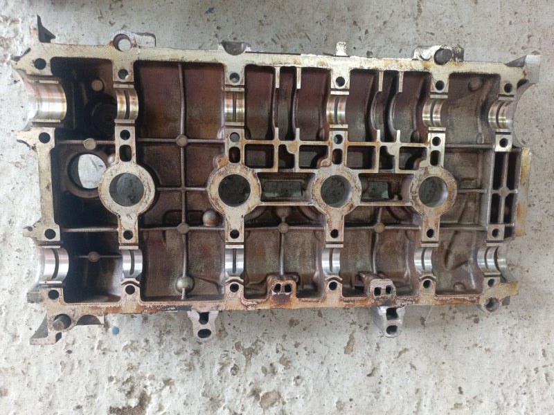 Головка блока цилиндров RENAULT MEGANE F4R (б/у) Головка блока цилиндров RENAULT MEGANE F4R (б/у)