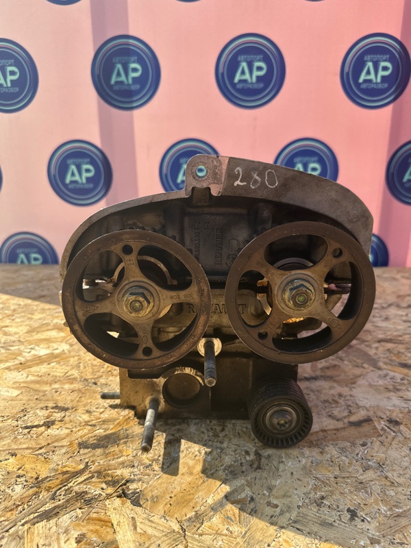 Головка блока цилиндров LADA LARGUS K4M 2012 (б/у) Головка блока цилиндров LADA LARGUS K4M 2012 (б/у)