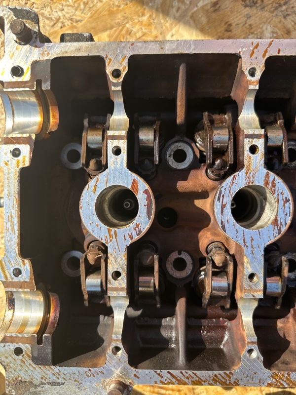 Головка блока цилиндров LADA LARGUS K4M 2012 (б/у) Головка блока цилиндров LADA LARGUS K4M 2012 (б/у)