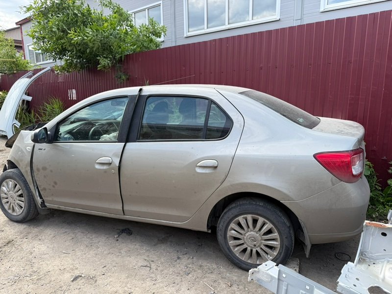 Автомобиль в разбор Renault Logan 2 Автомобиль в разбор Renault Logan 2