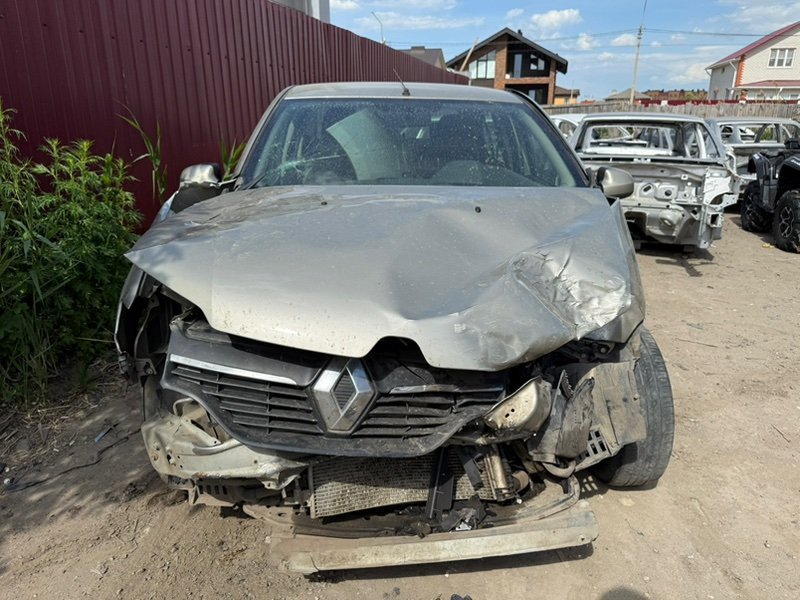 Автомобиль в разбор Renault Logan 2 Автомобиль в разбор Renault Logan 2