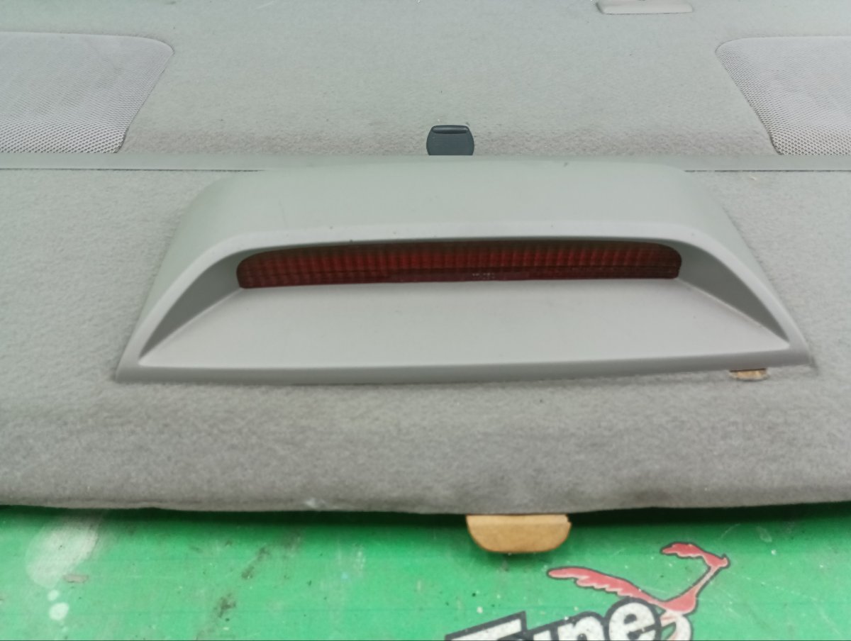 Полка салона задняя Mark 11.2000 [К355] 1C6/ FD10 106000км JZX110 1JZ-GTE