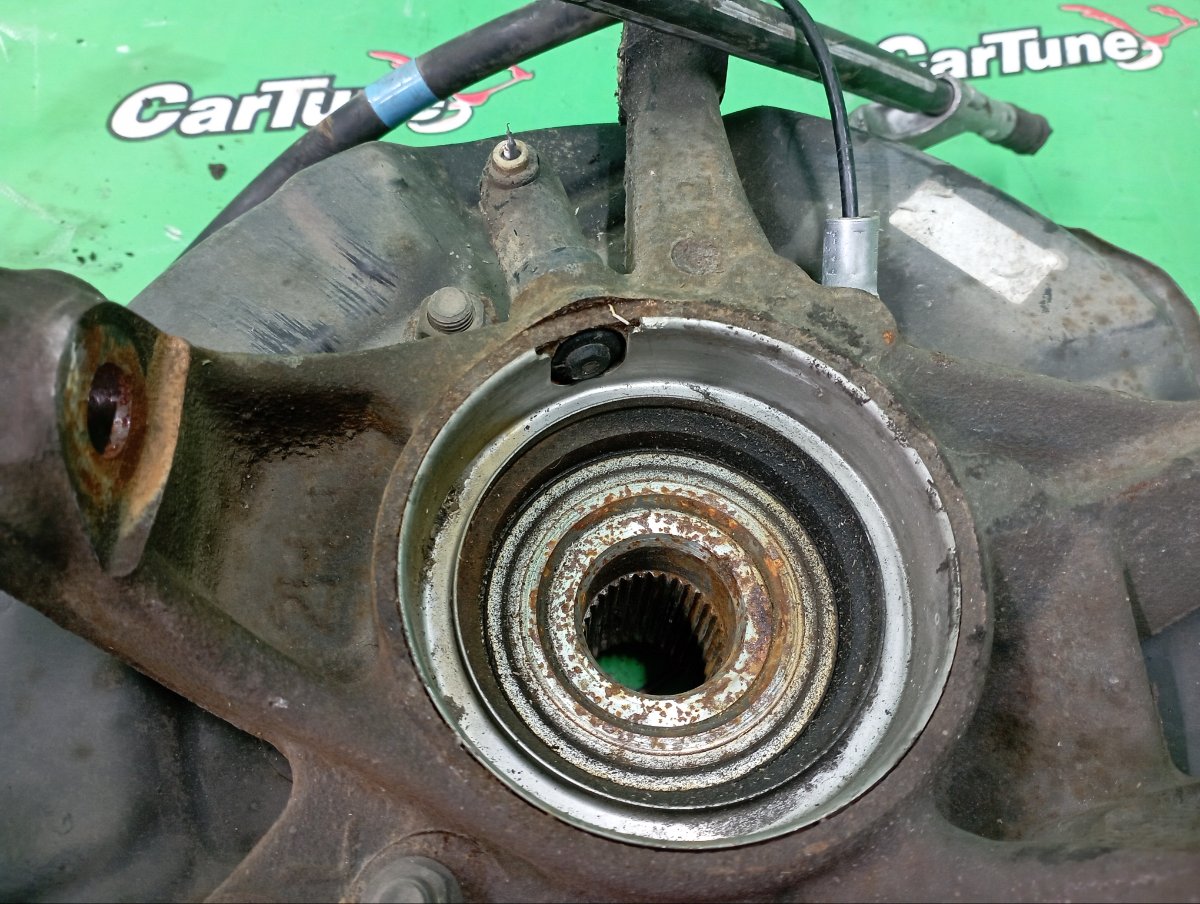 Ступица задняя левая Mark 11.2000 [К355] 1C6/ FD10 106000км JZX110 1JZ-GTE