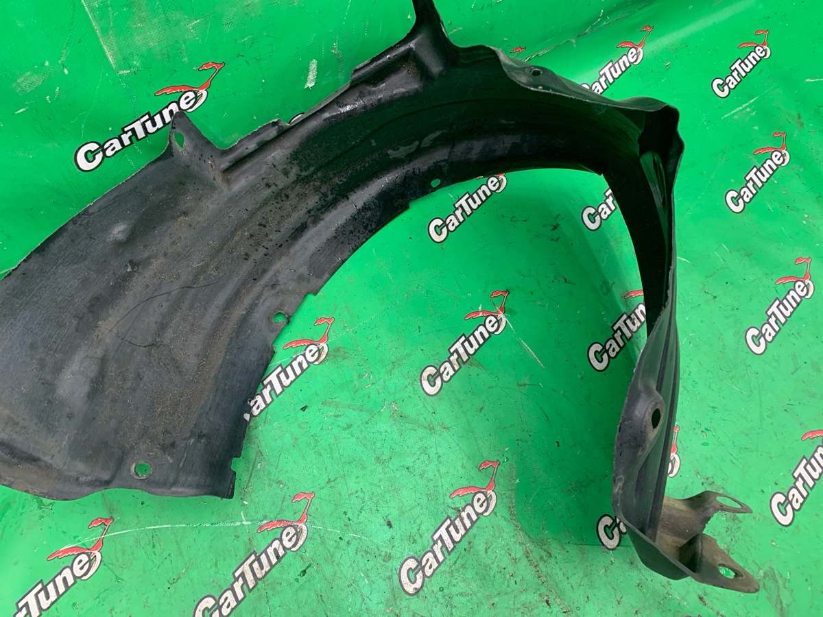 Подкрылок передний правый Toyota Mark 08.1999 [К393] 188000км 051/ AY40 JZX100 1JZ-GE контрактная