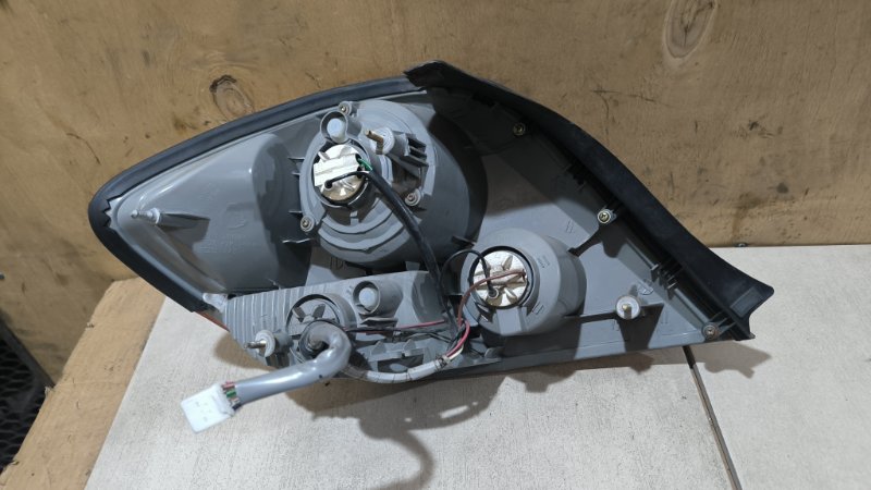 фонарь Tiburon GK 02-05 RR фонарь Tiburon GK 02-05 RR