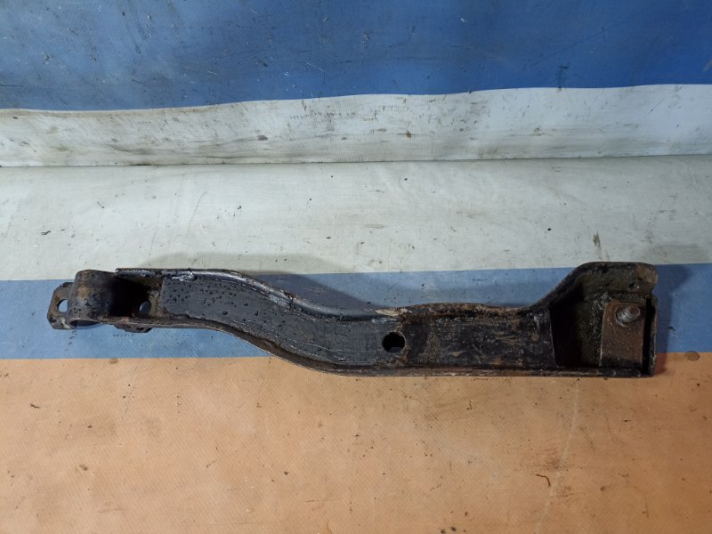 Кронштейн стабилизатора Chery QQ 0.8 SQR372 2007 перед. прав. (б/у)