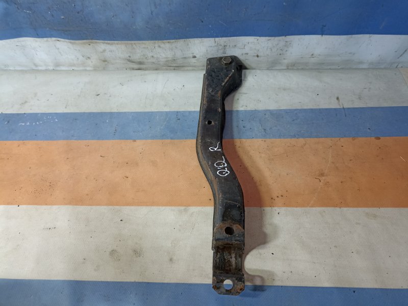 Кронштейн стабилизатора Chery QQ 0.8 SQR372 2007 перед. прав. (б/у)