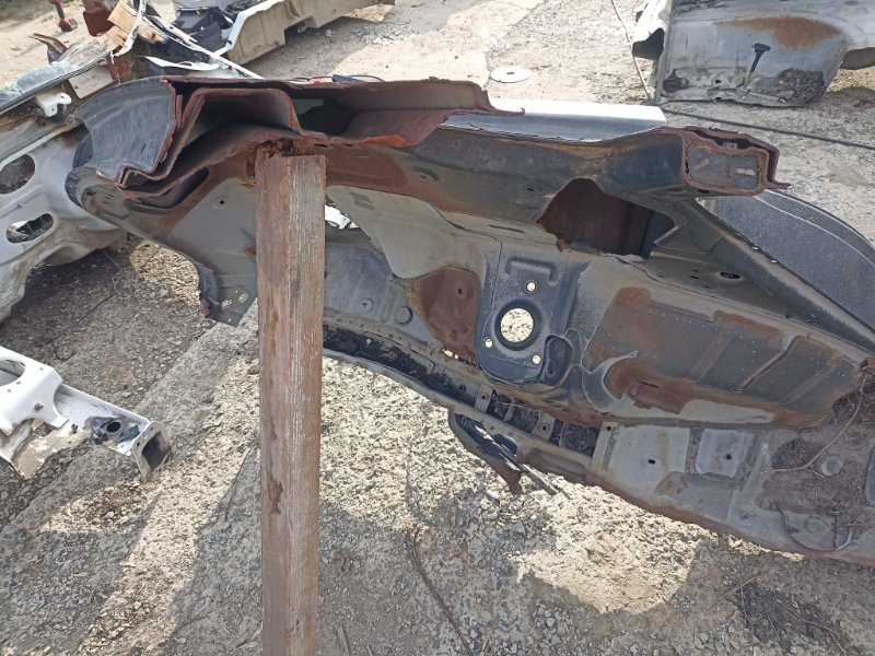 Крыло Lexus RX 2 2003 задн. лев. (б/у)