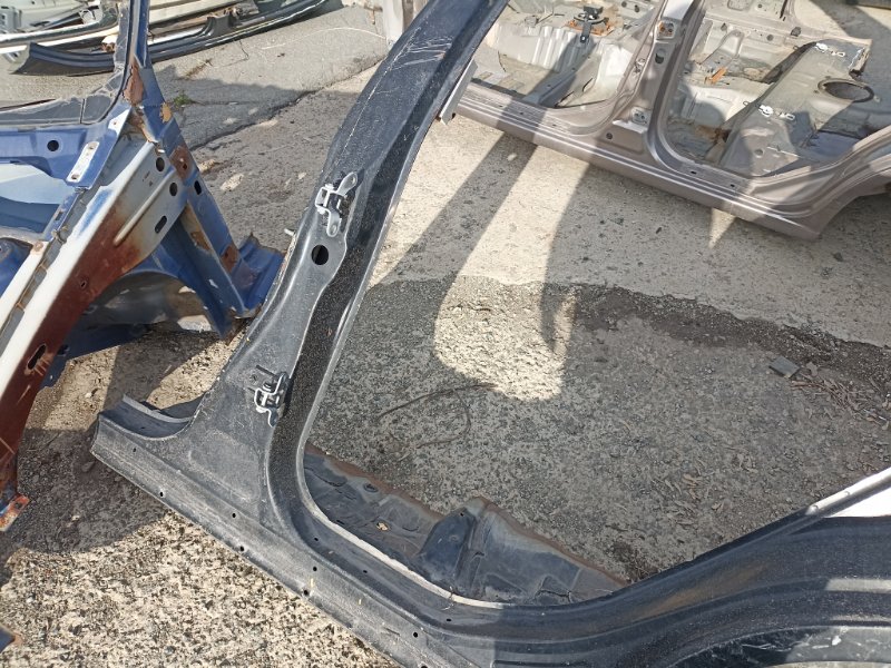 Крыло Lexus RX 2 2003 задн. лев. (б/у)