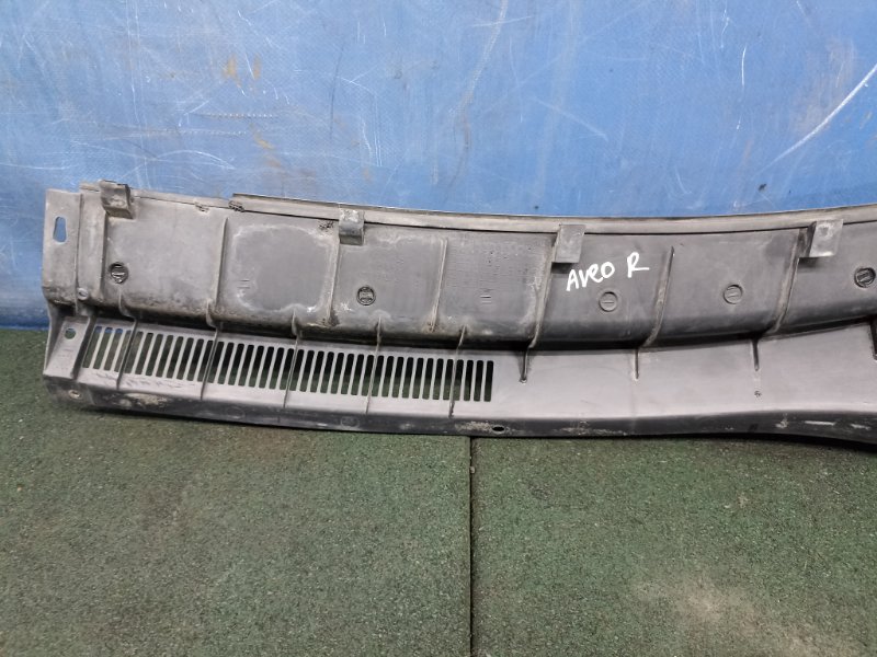 Жабо правое Aveo 1 2009 T255 1.2 B12D1