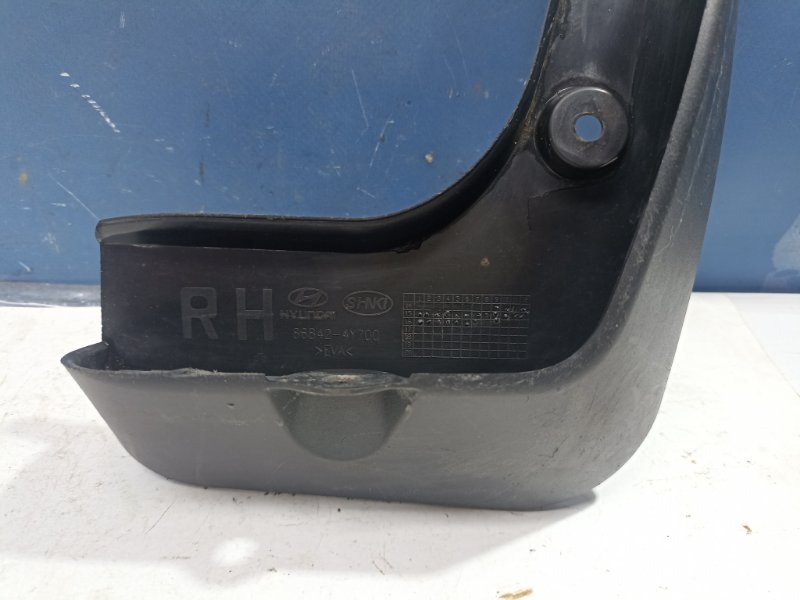 Брызговик задний правый Kia Rio UB 1.6 G4FC