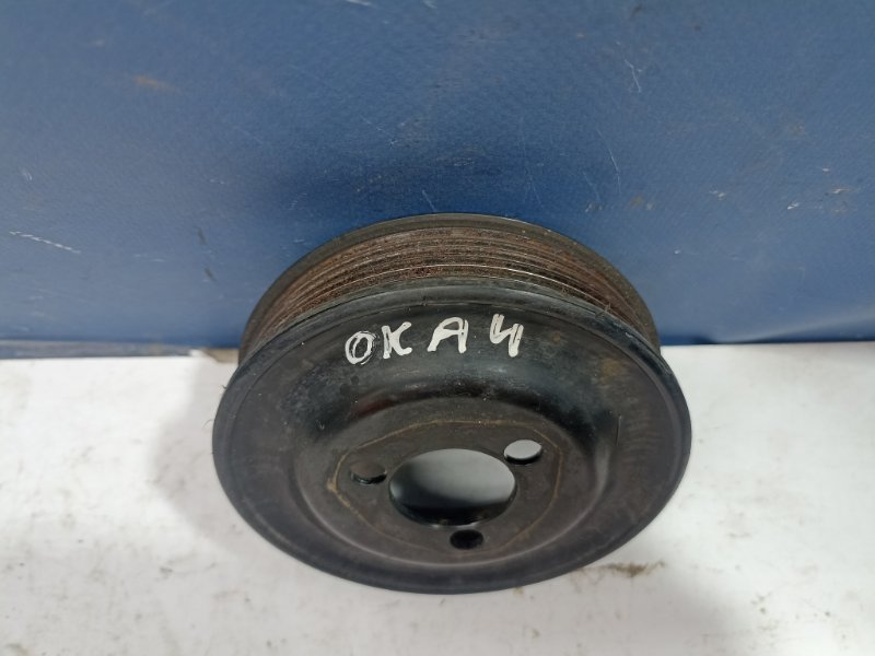 Шкив помпы Octavia 2007 A4 1.4 BCA
