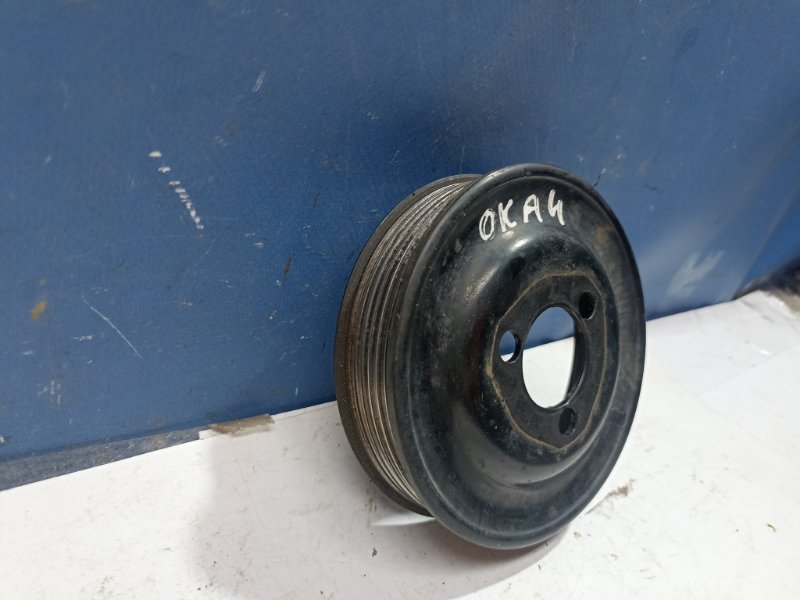 Шкив помпы Skoda Octavia A4 1.4 BCA