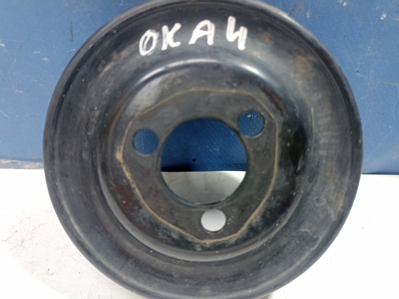 Шкив помпы Octavia 2007 A4 1.4 BCA