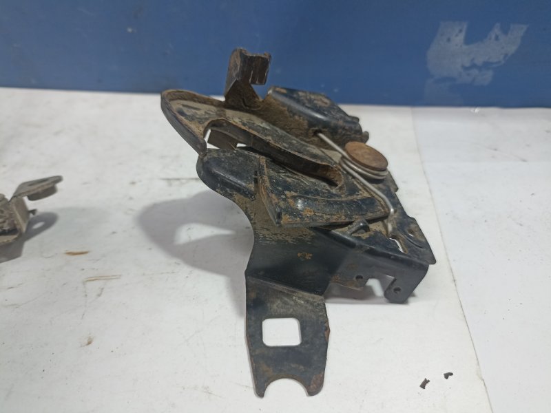 Замок капота Octavia 2007 A4 1.4 BCA