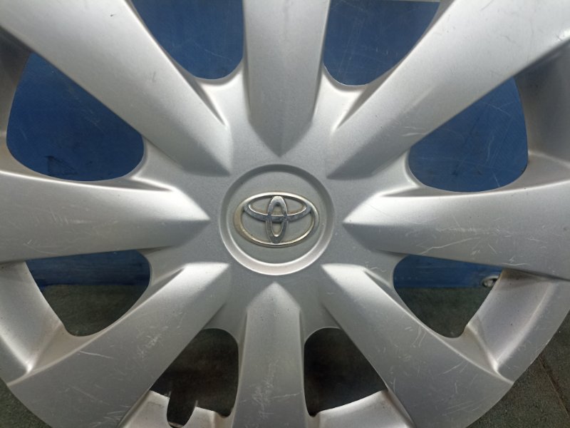 Колпак колесный Corolla 2011 E150