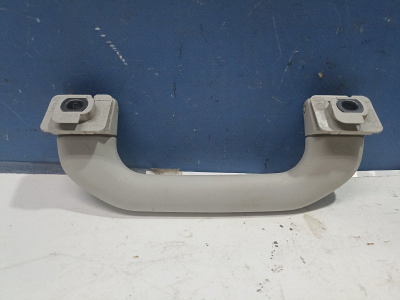 Ручка потолочная передняя Octavia 2007 A4 1.4 BCA