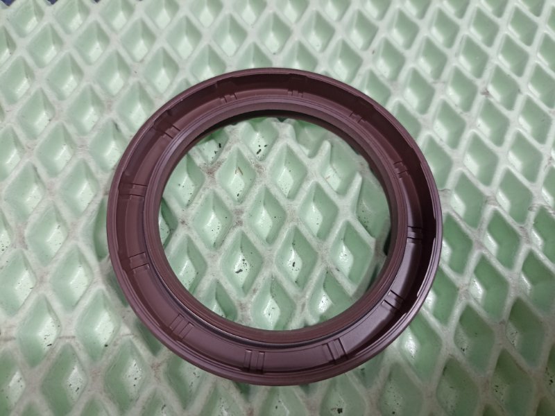 Сальник привода KIA Sorento 2 XM 2.4 G4KE