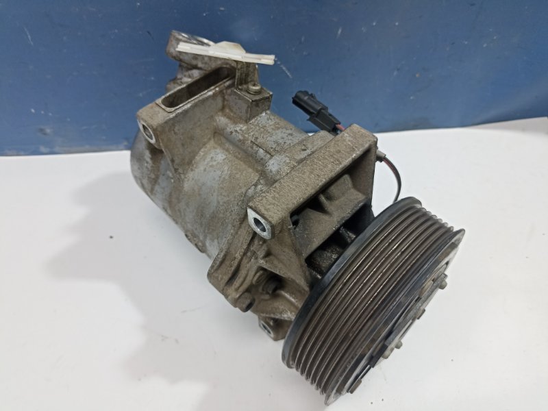 Компрессор кондиционера Renault Duster 1 HSA 2.0 F4R410